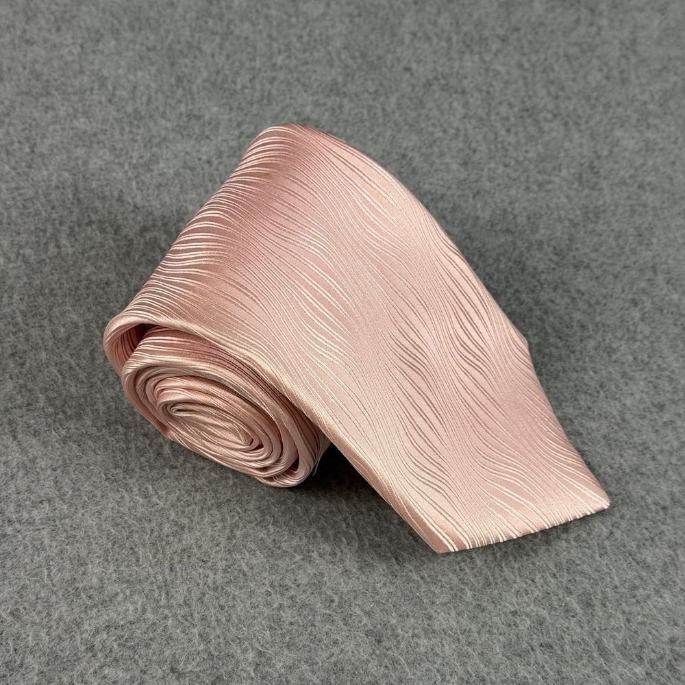 Nicole Miller New York Pink Textured Wave All Silk Neck Tie 58x3.6"